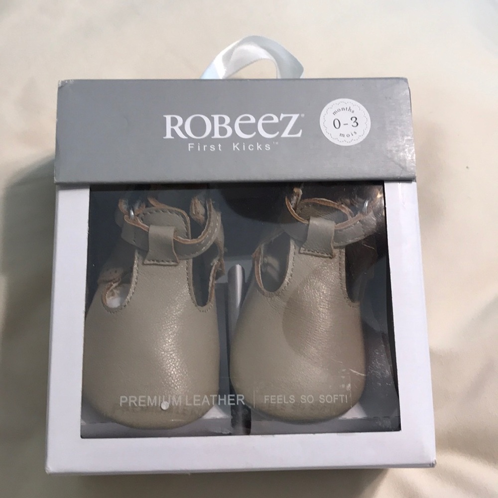 Robeez First Kicks